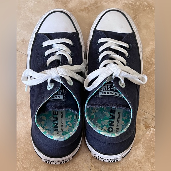 Converse Chuck Taylor All Star Madison OX Sneaker Navy size 5 - Excellent - Picture 2 of 12